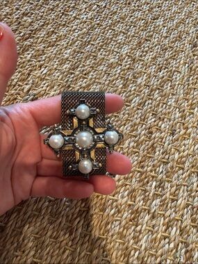 Women's Pearl Accent Cross Statement Bracelet - Silver-Tone